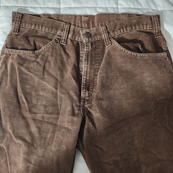 Vintage Levi's Brown Courdroys 70s - Picture 2 of 8